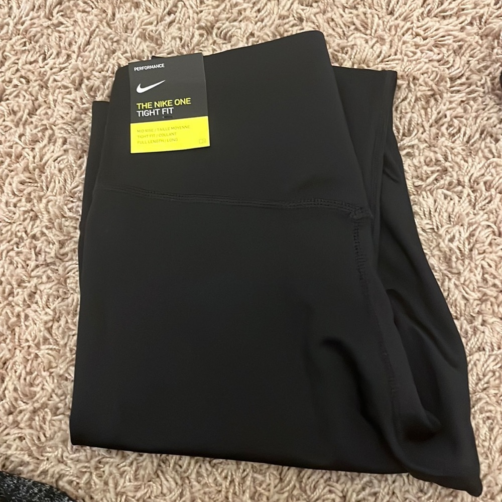 nike leggings size small